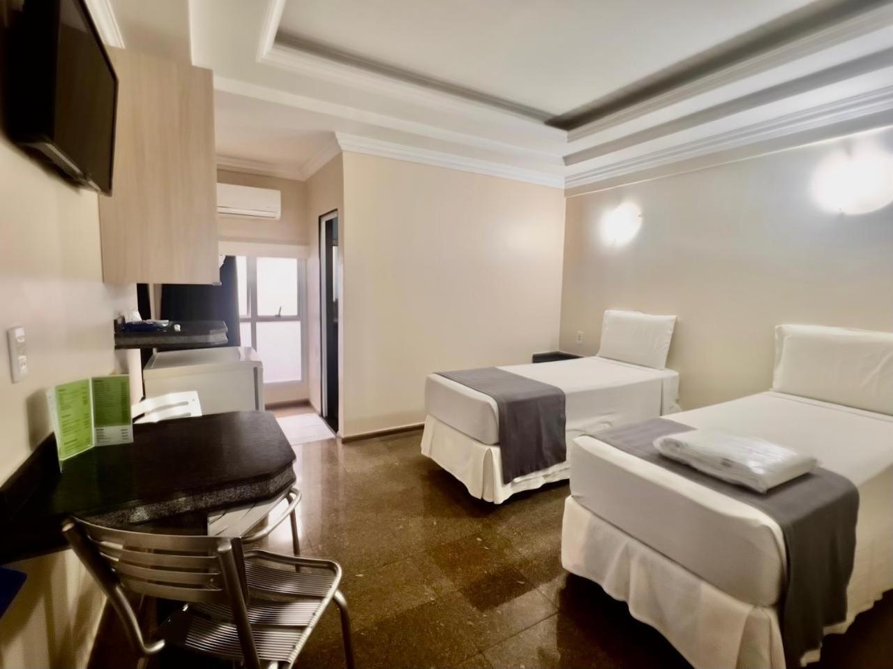 Hotel Buriti Stop (Adults Only) Goiania Exterior photo